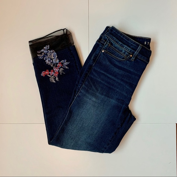 White House Black Market Denim - NWT White House Black Market Embroidered Jeans
